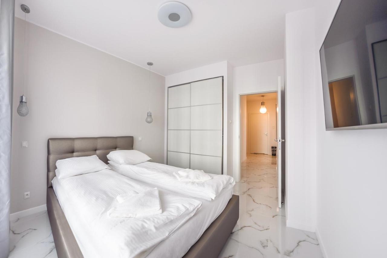Luxury Long Island Suite 格但斯克 外观 照片