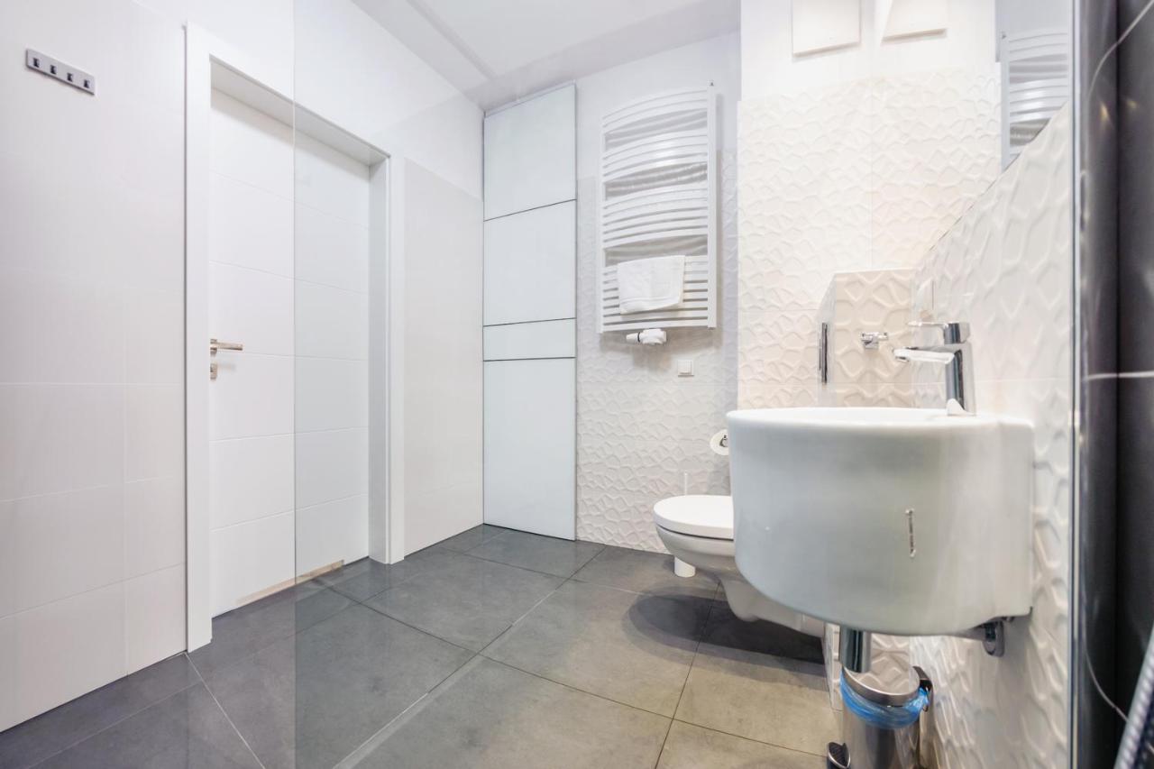 Luxury Long Island Suite 格但斯克 外观 照片