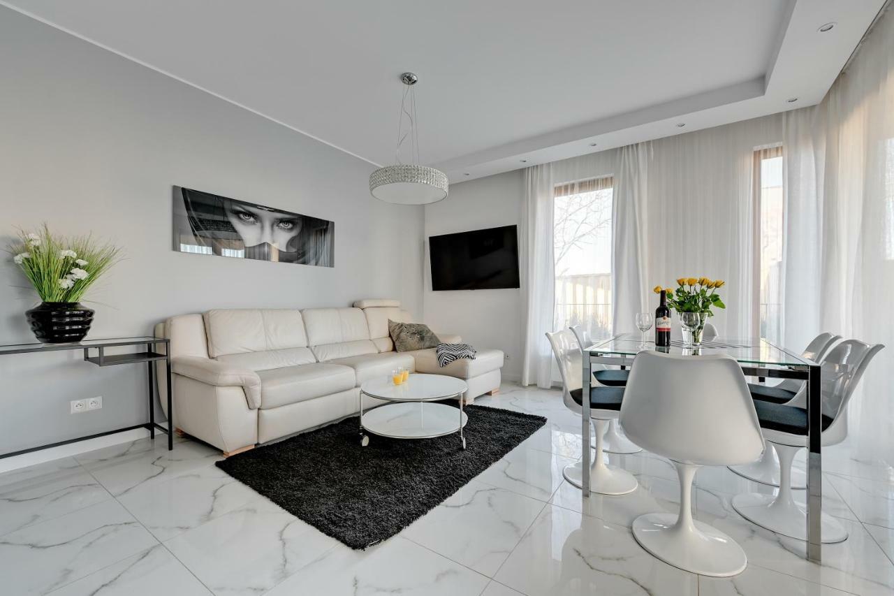Luxury Long Island Suite 格但斯克 外观 照片